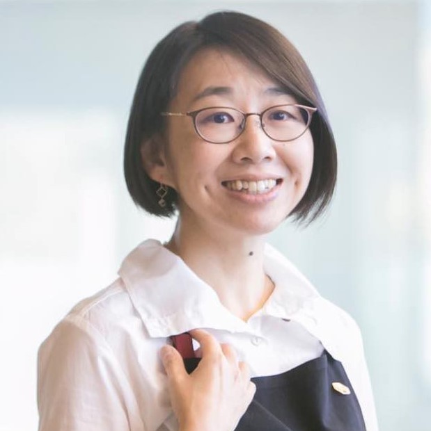 5/6　第556回　津賀由布子
どんな人生を歩みたいのかを、そのまま経営に。面白がる、応援できる会社づくり